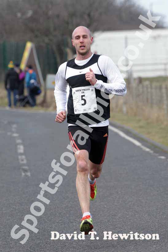 Mark McLeod (Elswick) North Tyneside 10k Road Race.